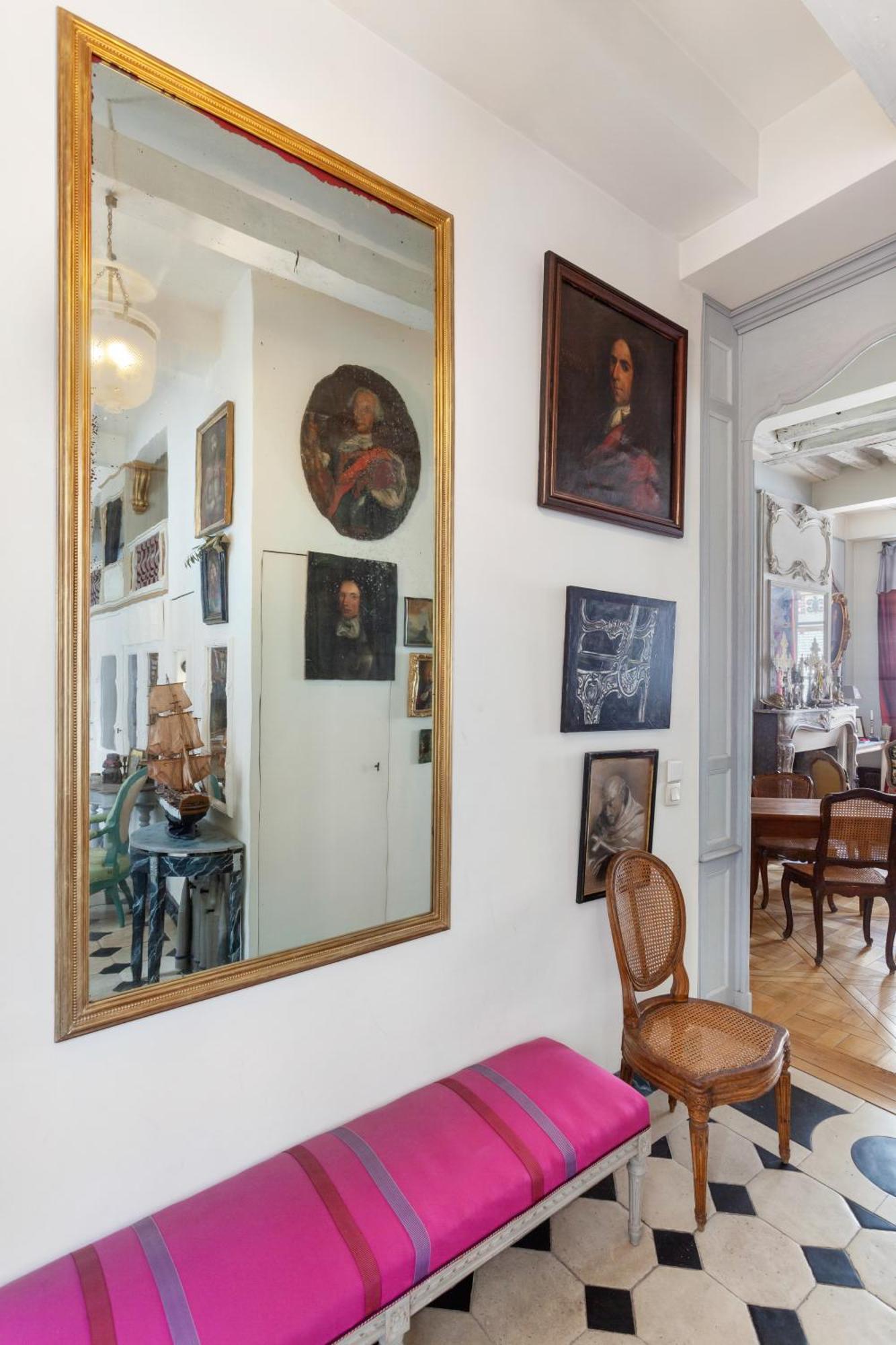 Au Coeur De Paris - Appartement Historique De Madame Du Barry Bagian luar foto